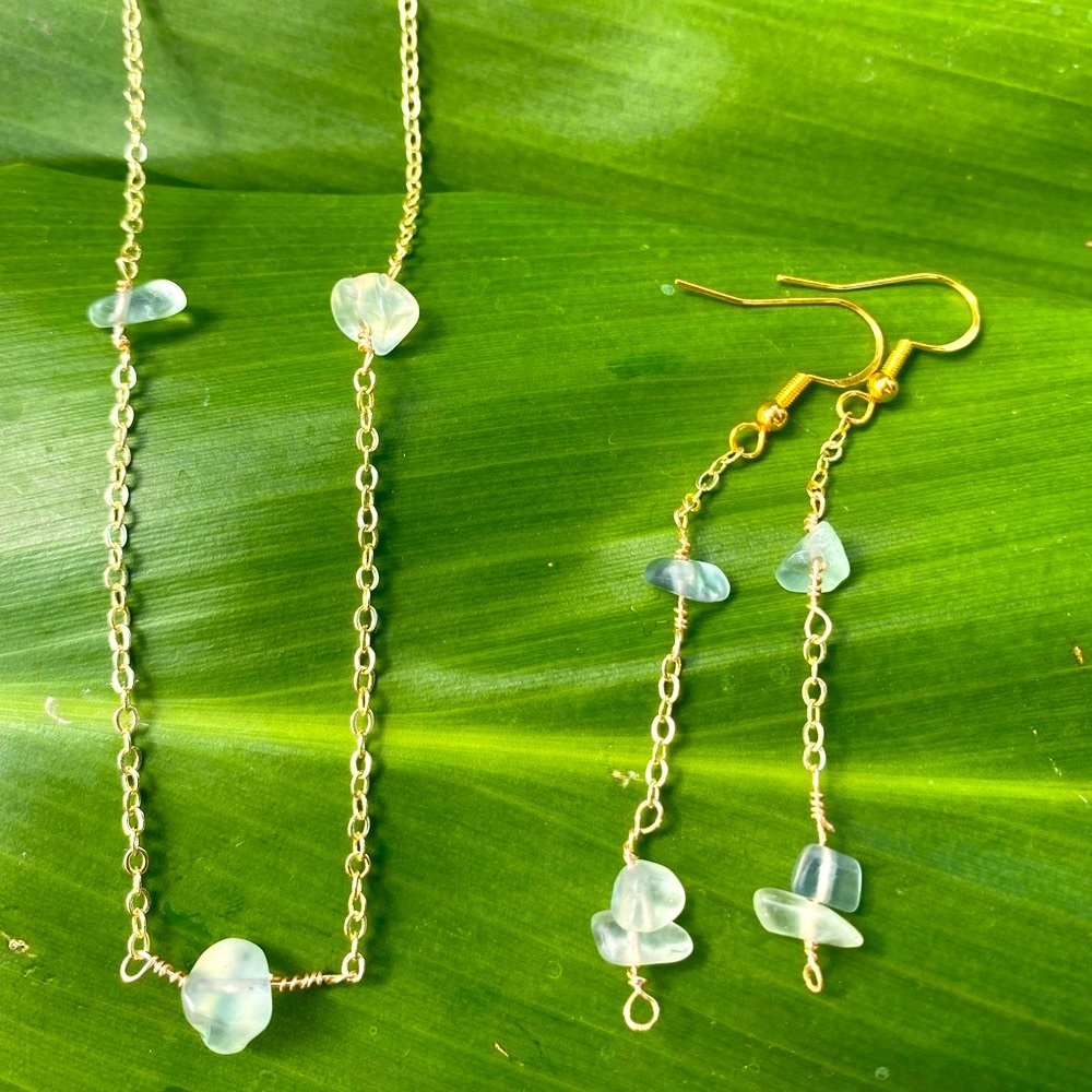 Green Fluorite satellite necklace and dangle earrings